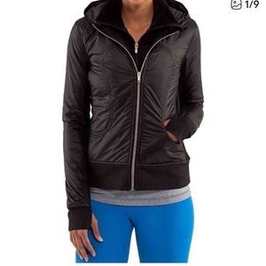 lululemon athletica Black uba hooded Jacket, size 6